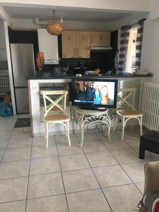 Charmant 2 Pieces Apartment แซ็ต ภายนอก รูปภาพ